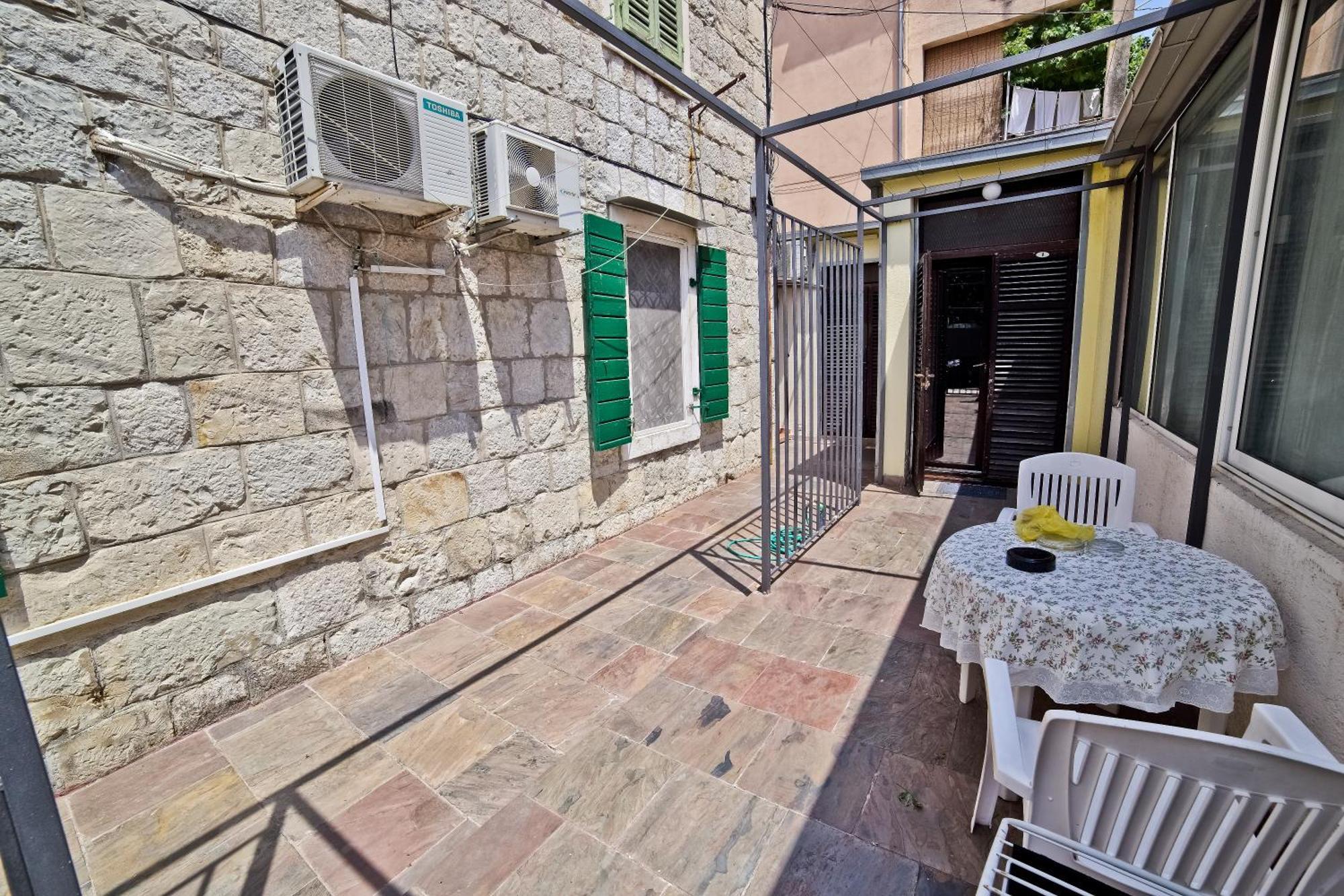Guest House Maja Split Extérieur photo